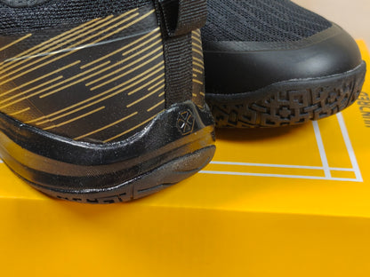 Hundred Beast Max Black/Gold Badminton Shoes