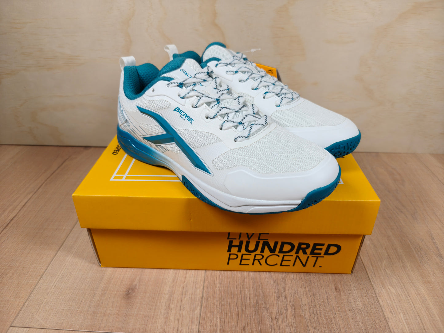 Hundred Beast Max White/Green Badminton Shoes